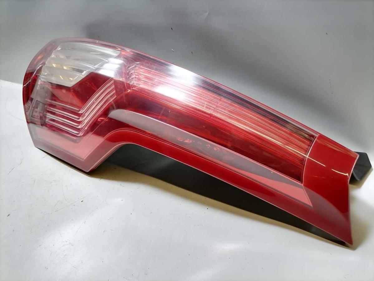 Citroen C4 Picasso original Rücklicht Rückleuchte Schlussleuchte rechts 7-Sitzer Bj.2009
